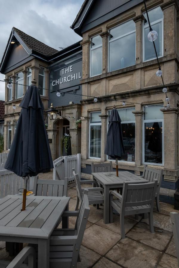 The Churchill By Greene King Inns Royal Wootton Bassett Buitenkant foto