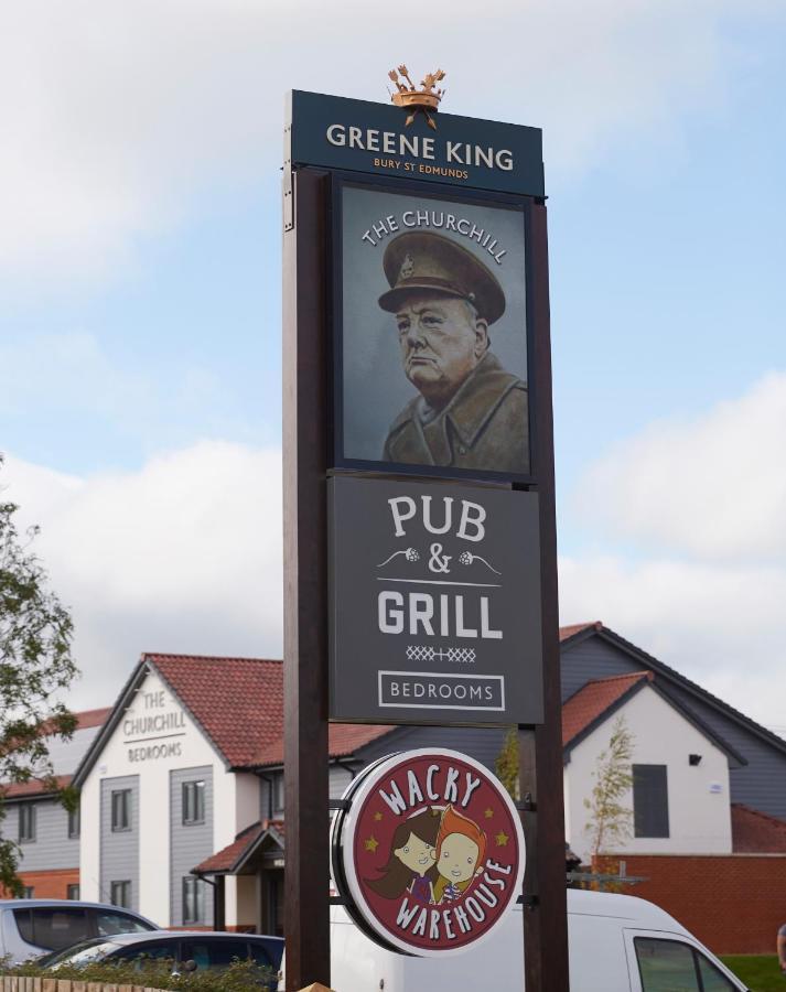 The Churchill By Greene King Inns Royal Wootton Bassett Buitenkant foto